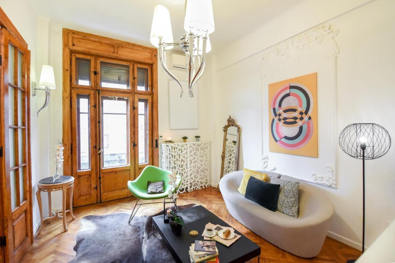 Vintage Elegance, Modern Comfort: 1Br Apartment Overlooking Calea Victoriei Bukurešť Exteriér fotografie